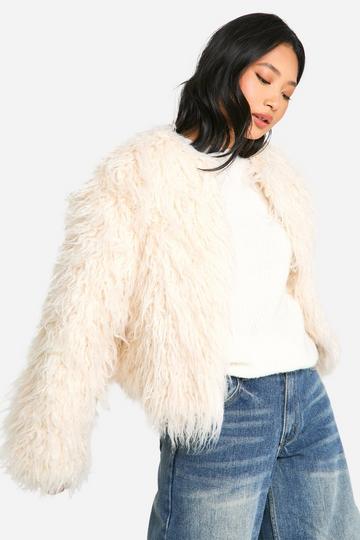 Petite Pluizige Fur Drop Shoulder Jas cream