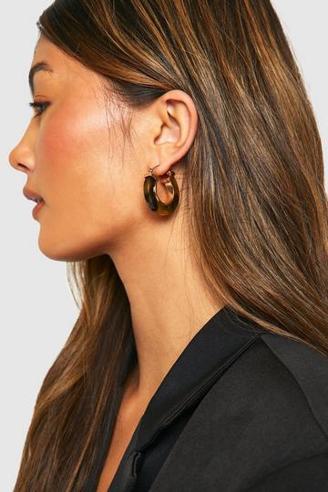 Tortoise Shell Hoop Earrings brown