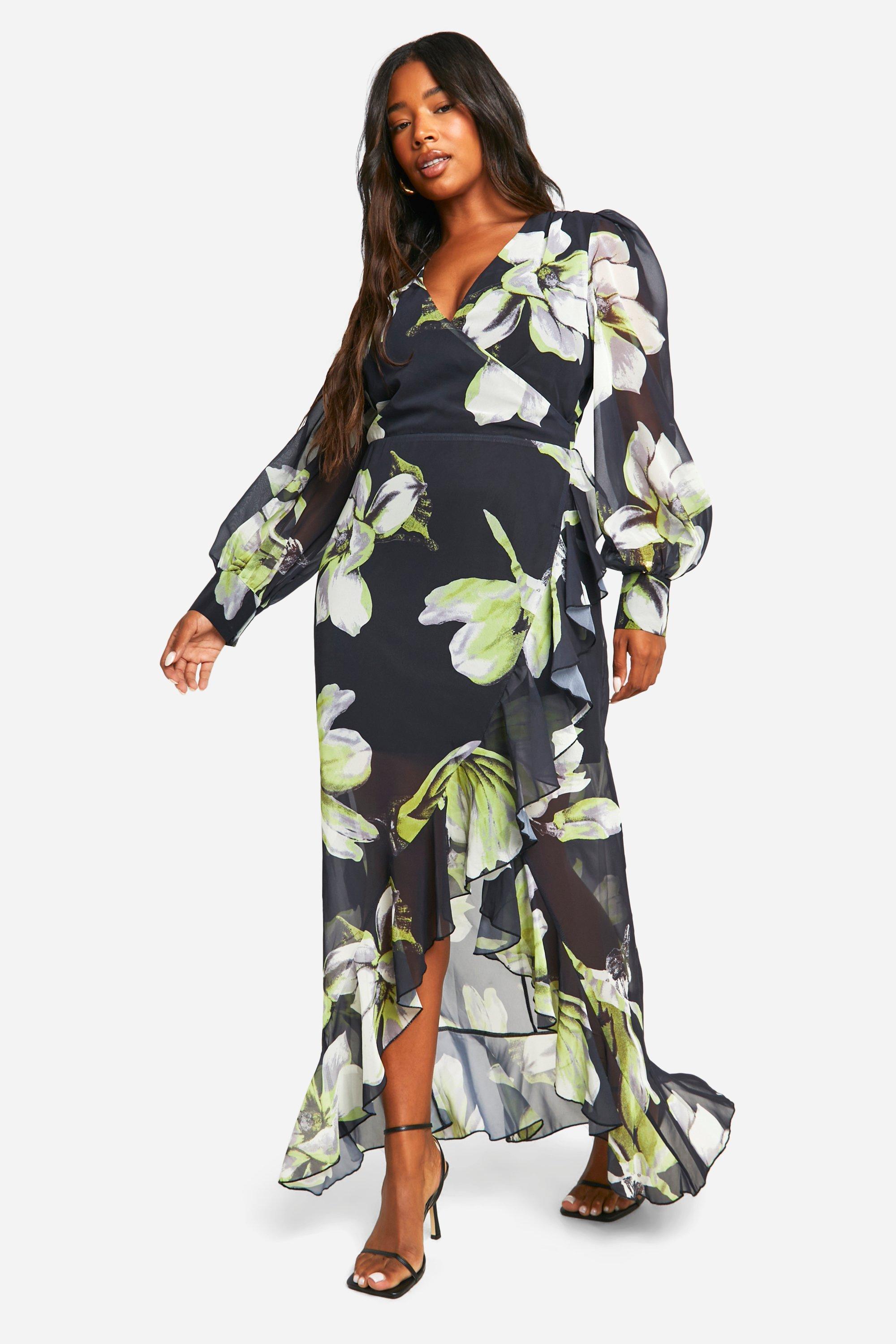 Plus Floral Ruffle Wrap Maxi Dress boohoo IL