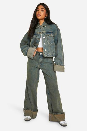 Petite Vintage Wash Turn Up Cuff Wide Leg Jean vintage wash