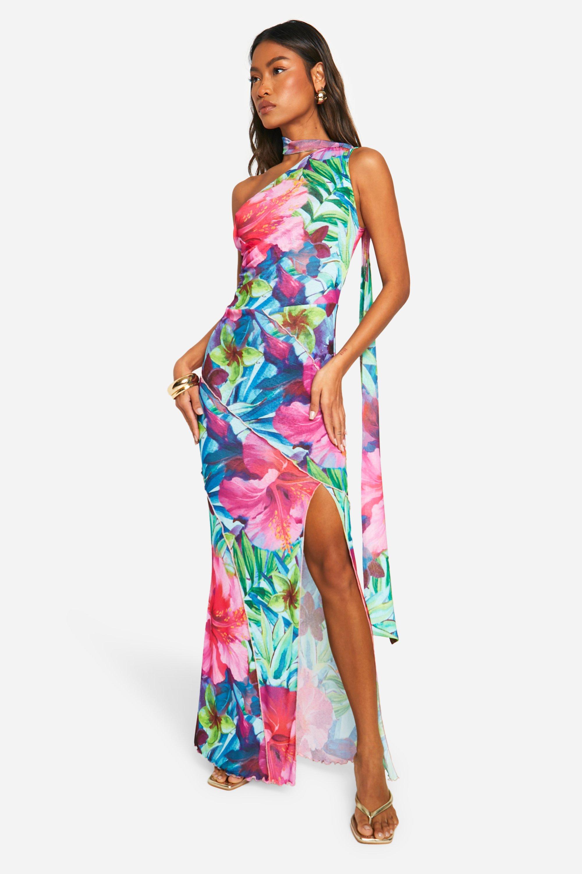 Tropical Textured Seam Detail Maxi Dress boohoo UK