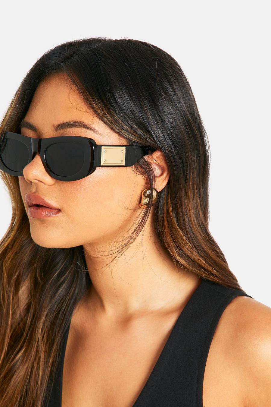Gold Detail Black Oval Sunglasses  image number 1