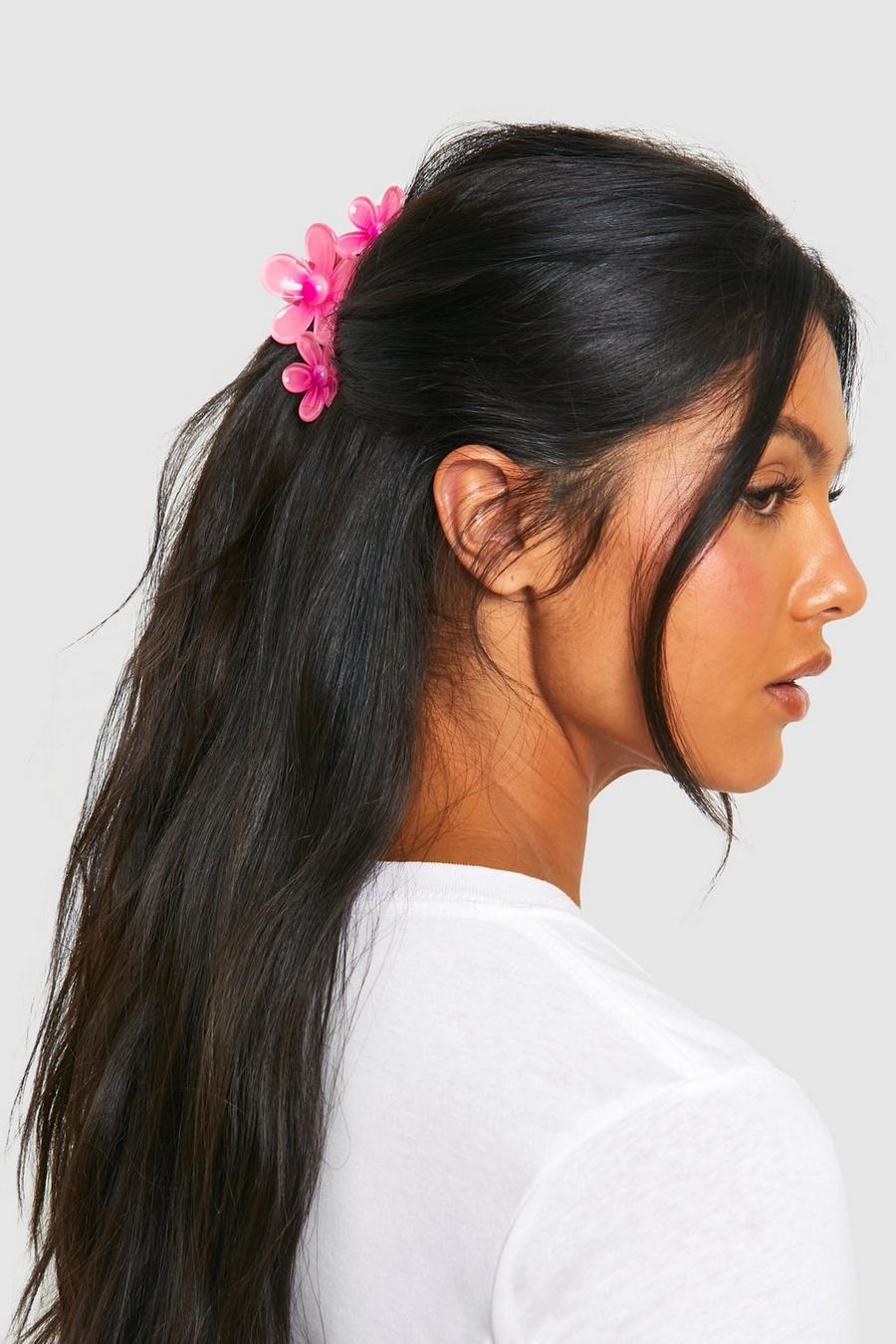 Pink Triple Flower Claw Clip  image number 1
