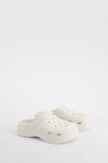 Vented Mules white