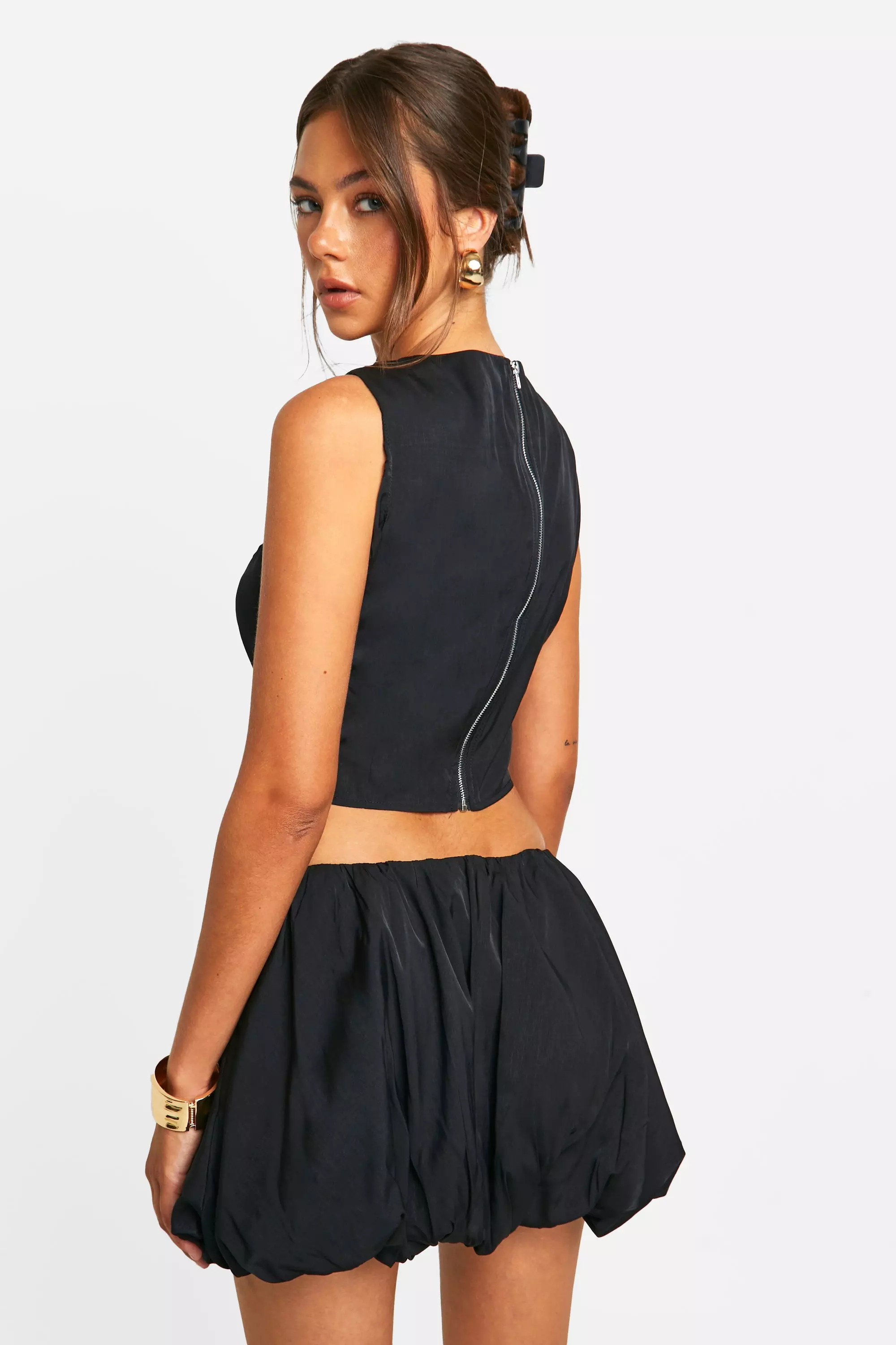 Black Hanky Hem Sleeveless Top alternative image