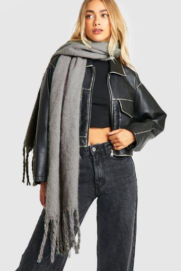 Grey Chunky Oversized Fringe Scarf