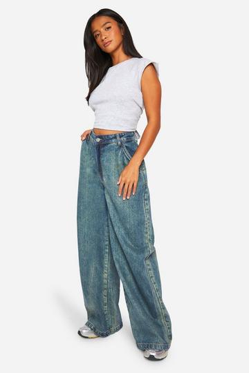 Petite Vintage Wash Wide Leg Jean vintage wash