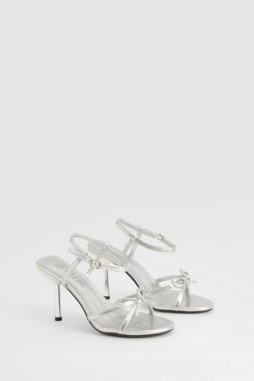 Wide Fit Metallic Bow Heels silver