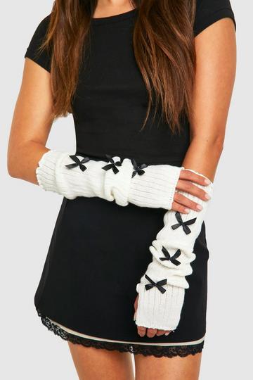 Bow Detail Knitted Arm Warmers cream