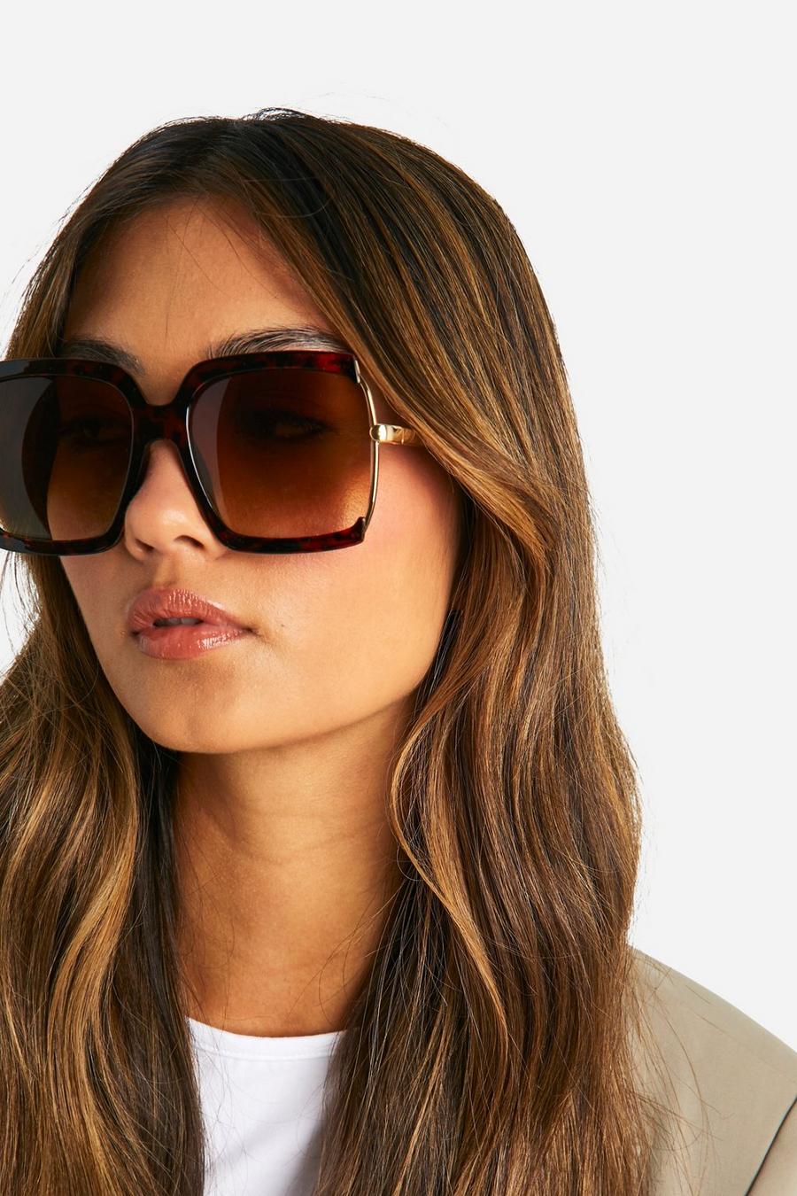 Brown Square Tortoise Shell Oversized Sunglasses image number 1