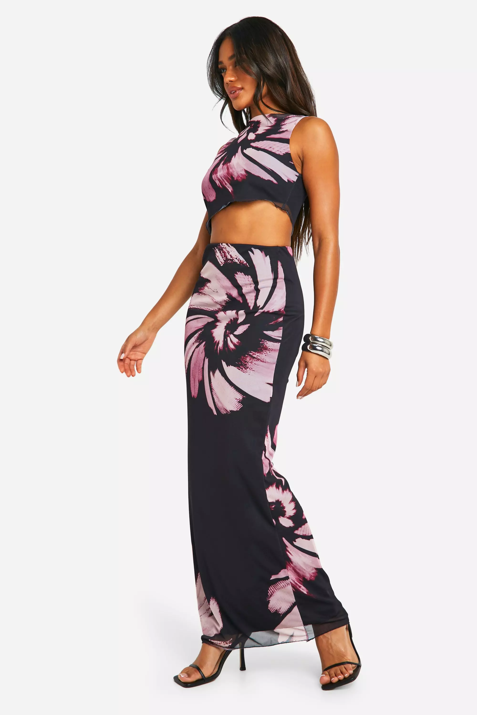 Black Asymmetric Printed Mesh Maxi Skirt  صورة بديلة