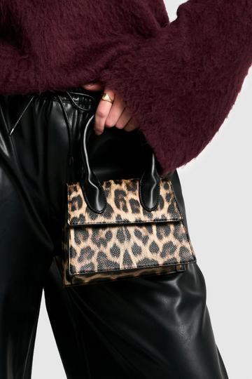 Contrast Leopard Chain Strap Grab Bag leopard