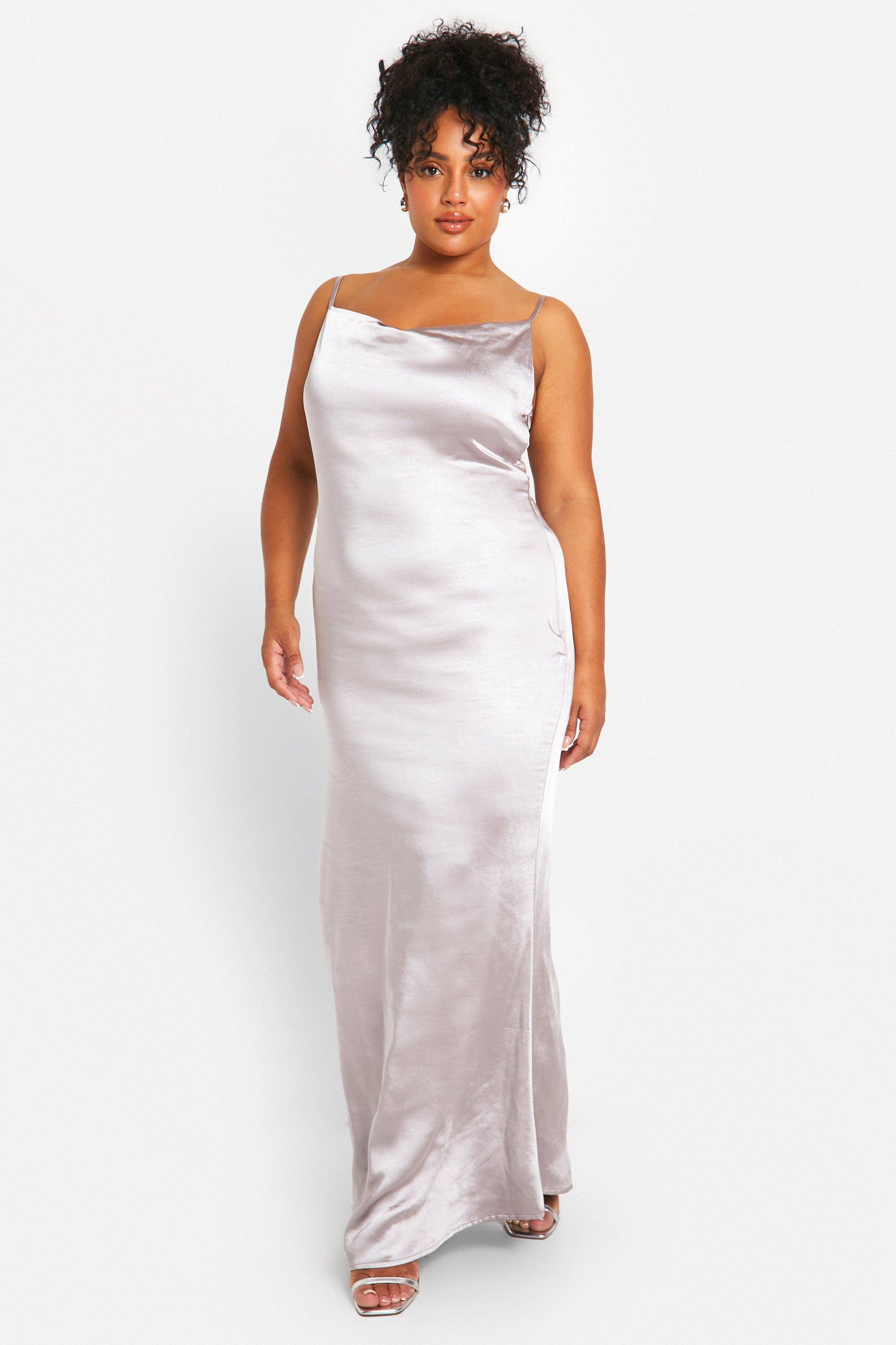 Grande taille Robe mi longue satinee a col benitier