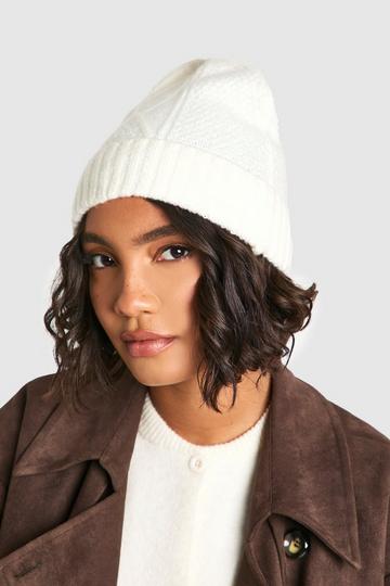 Cable Knit Beanie ivory