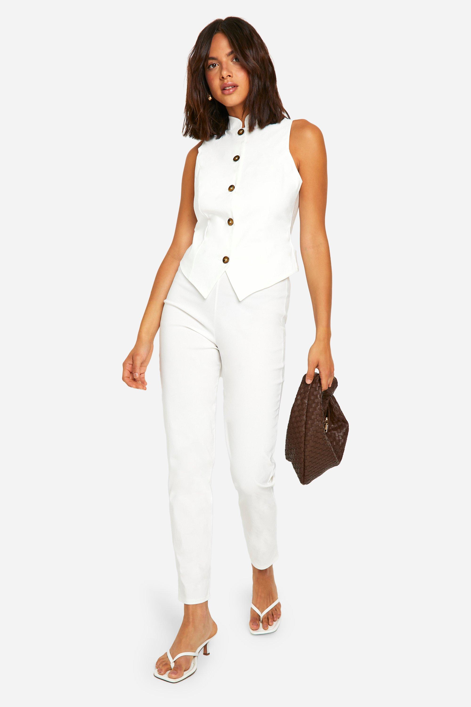Boohoo Women s Super Stretch Mock Horn Button Fitted High Neck Waistcoat