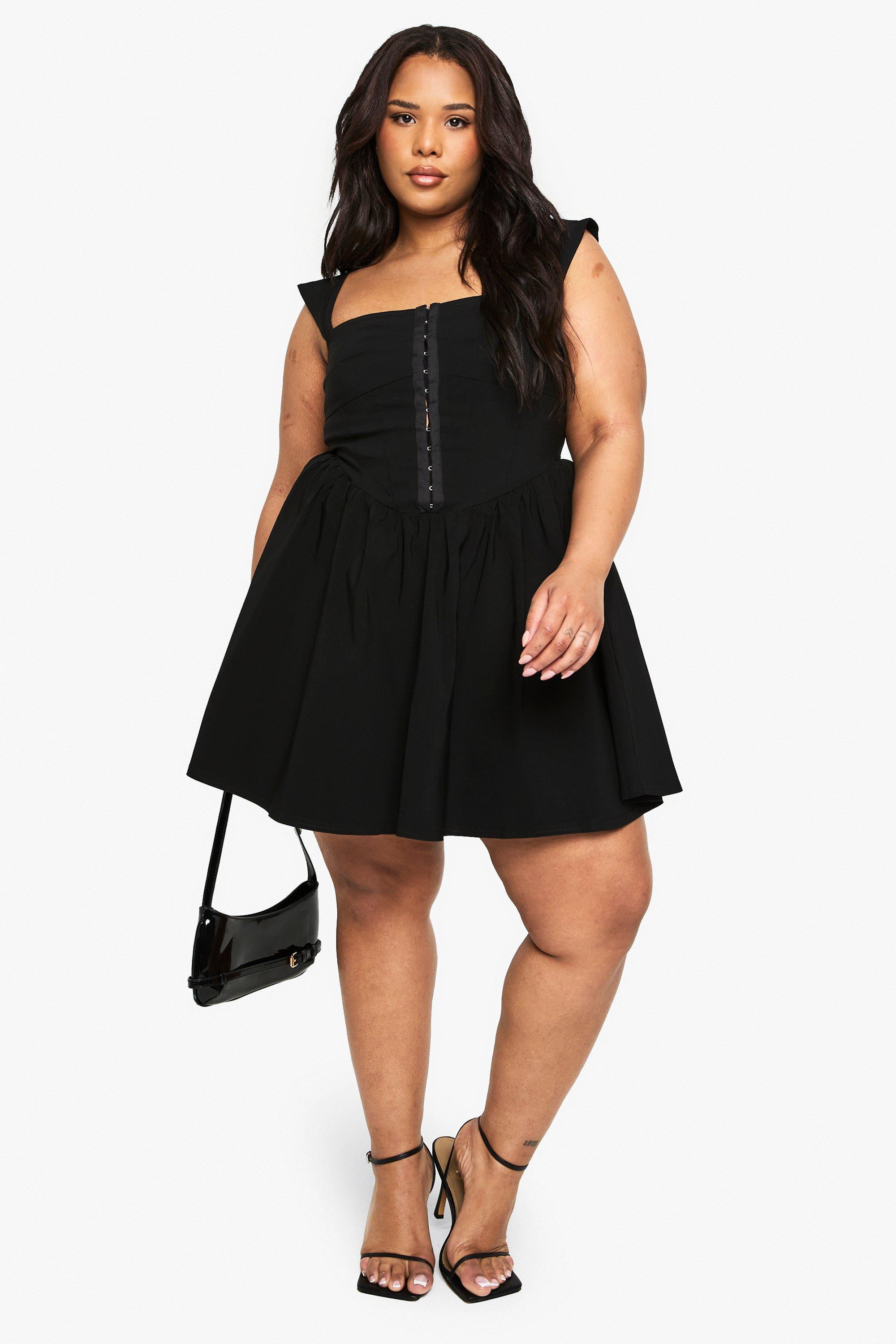 Plus Woven Stretch Corset Detail Short Sleeve Floaty Mini Dress boohoo