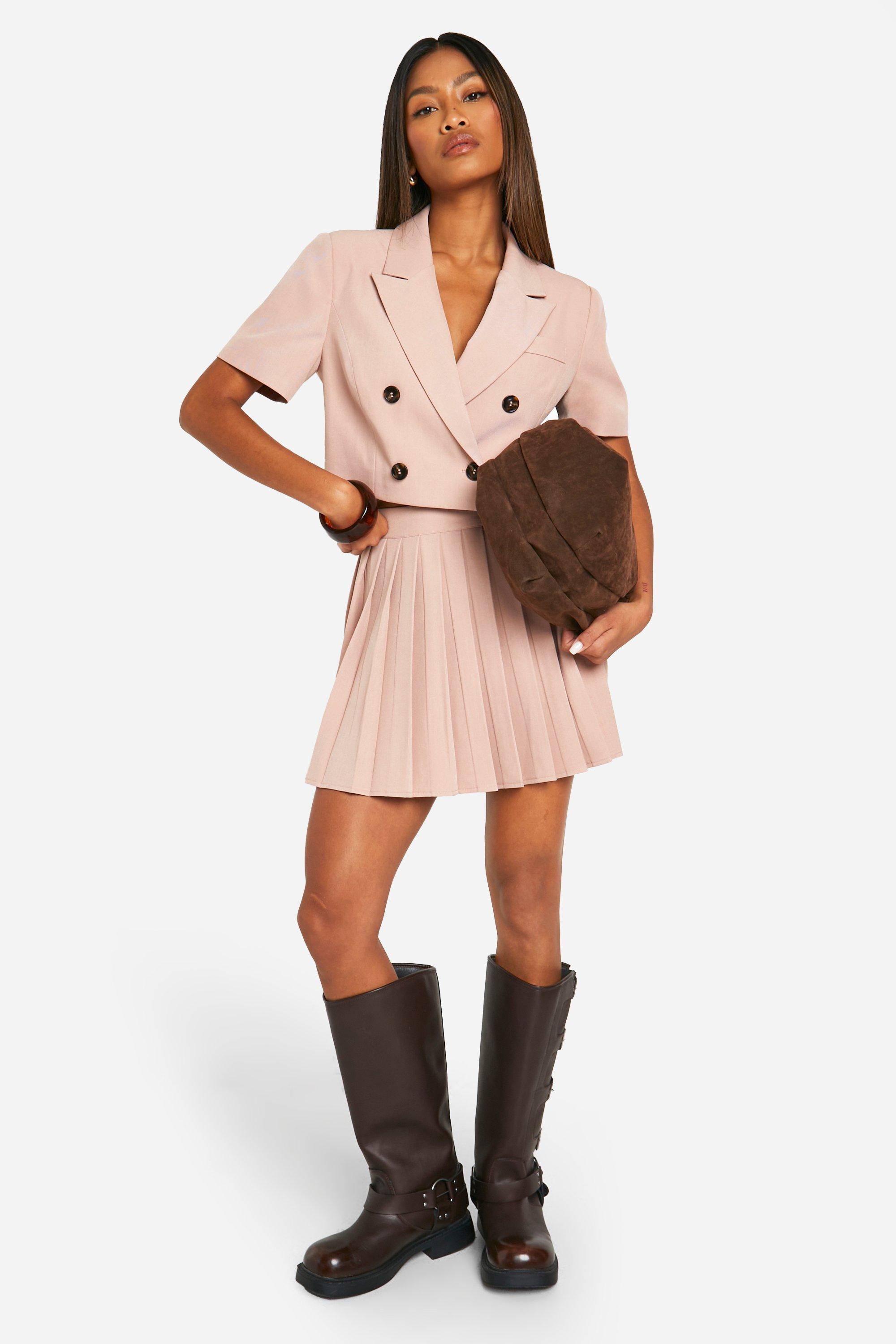 Blazer court a bouton contrastant boohoo FR