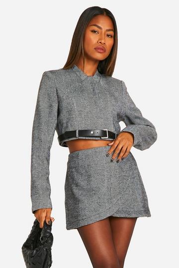 Herringbone Belt Detail Cropped Blazer black