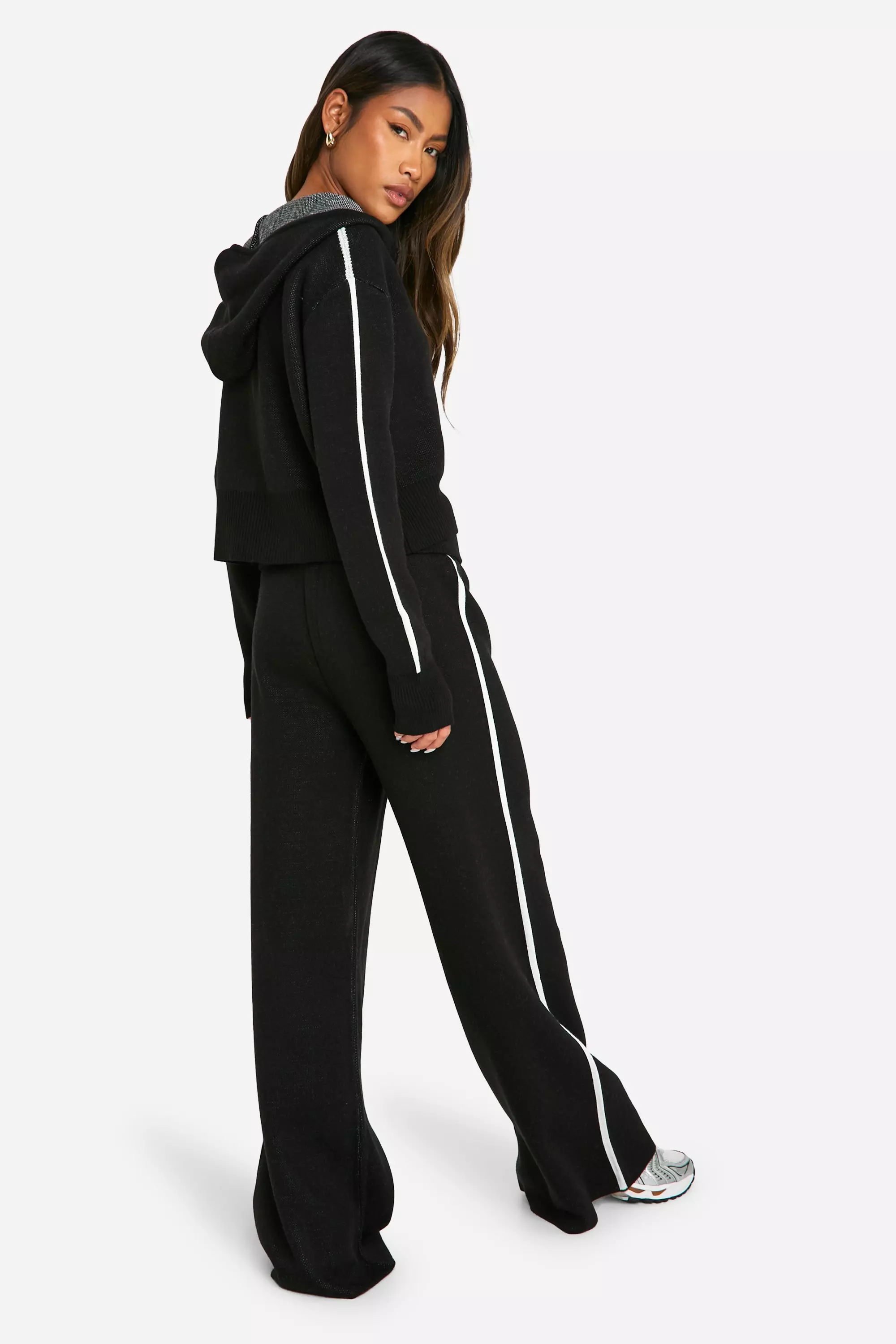 Black Stripe Detail Knitted Hoody And Waist Detail Flared Trouser صورة بديلة