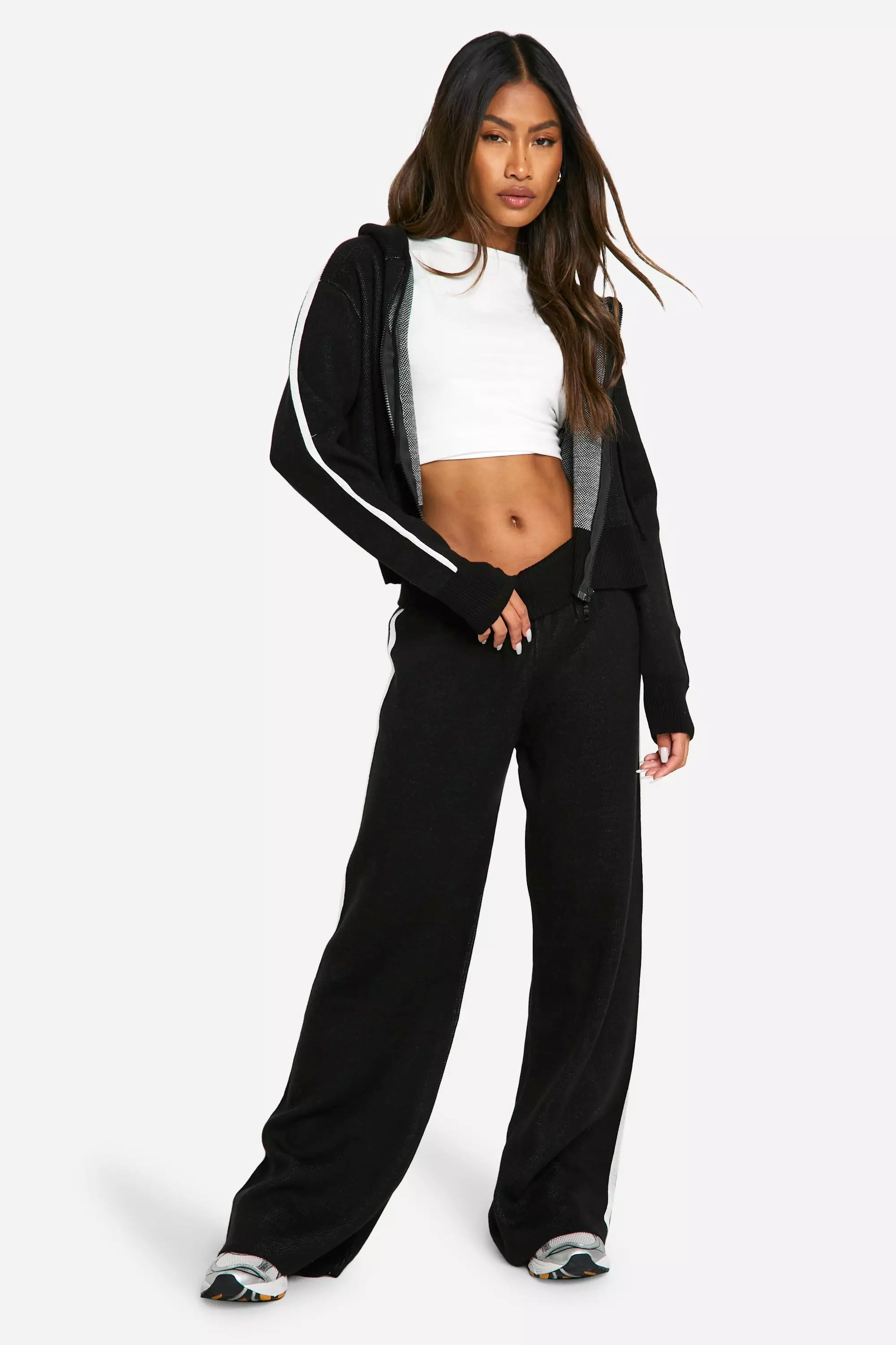 Black Stripe Detail Knitted Hoody And Waist Detail Flared Trouser صورة بديلة