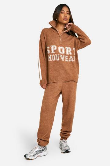 Oversized Gebreide Sport Nouveau Trui Met Hals Rits En Joggingbroek Set Met Enkel Detail camel