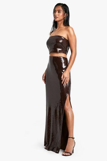 Petite Bandeau Top Met Pailletten En Maxi Rok Set chocolate