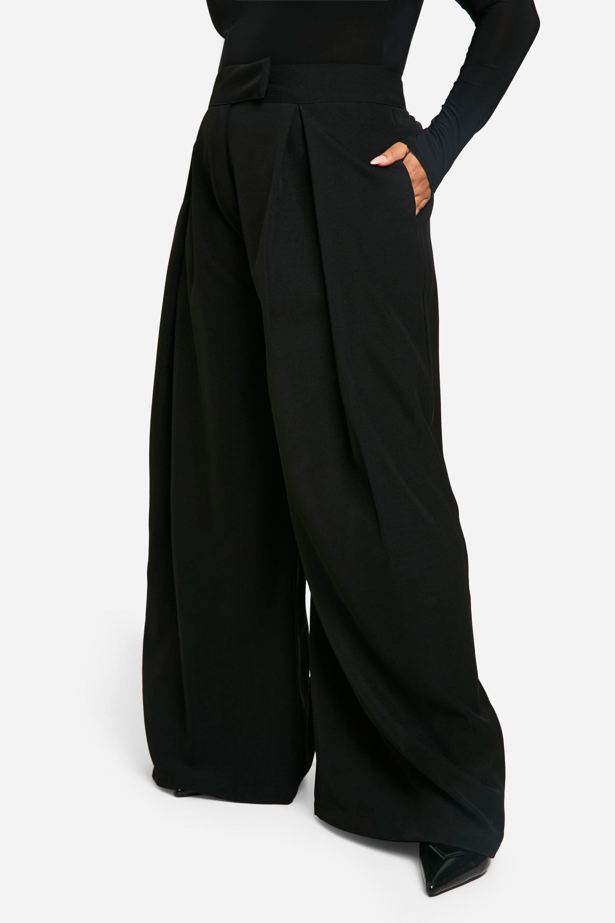 Plus Relaxed Pleat Wide Leg Pants | boohoo USA