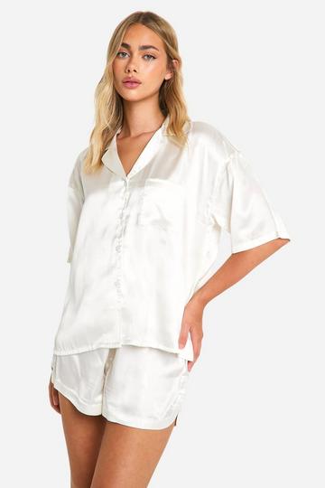 Boxy Short Sleeve & Short Satin Pj Set cream