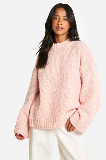 Petite Boucle Oversized Jumper light pink