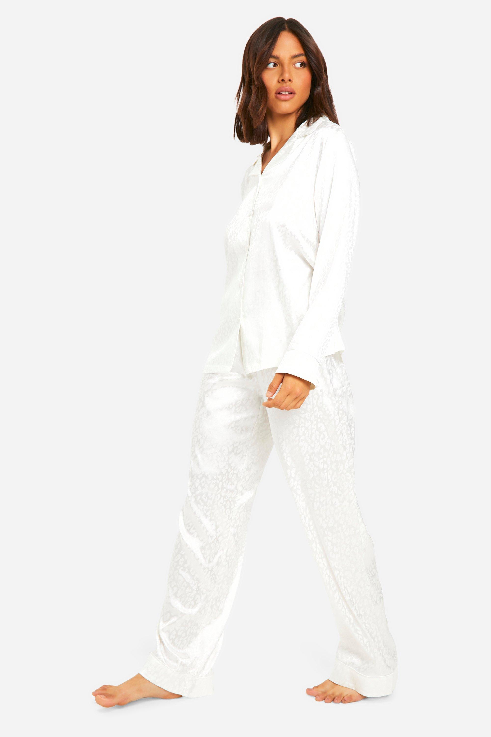 Boohoo Women s Leopard Jacquard Stripe Satin Trouser Pj Shirt Set White