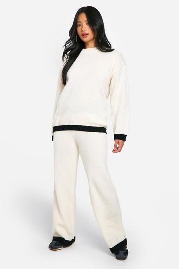 Cream White Petite Contrast Knitted Sweater And Pants Two-Piece