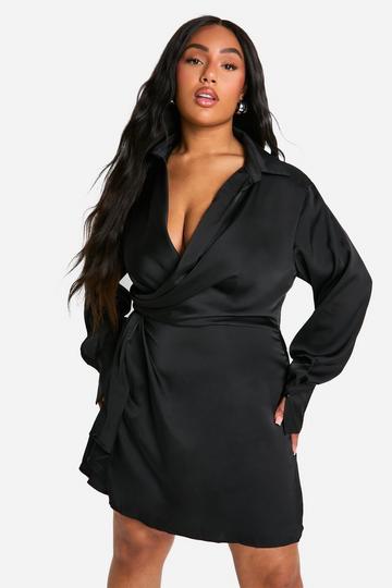 Plus Mini Blouse Jurk Met Kraag En Laag Decolleté black