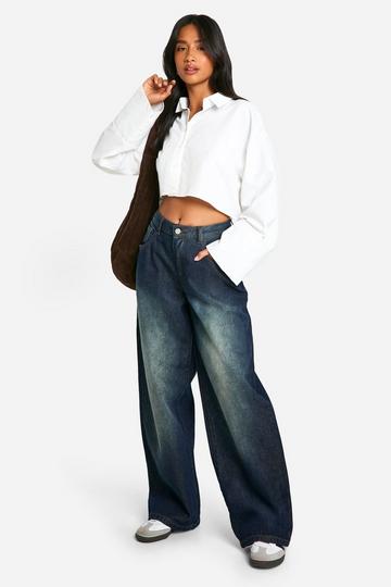 The Petite Boyfriend Jeans dark indigo