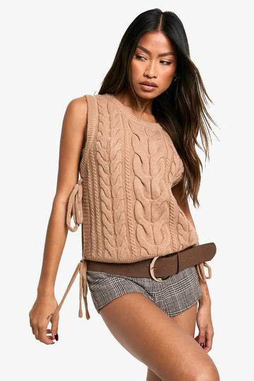 Soft Knit Cable Knit Tie Vest beige