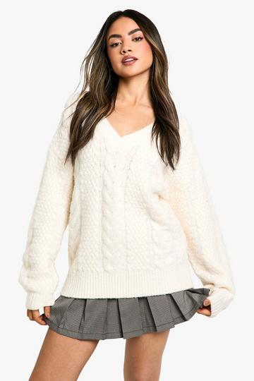 Cable Knit Detail V Neck Jumper cream