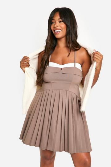 Plus Contrast Pleated Detail Skater Dress mocha