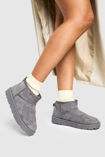 Ultra Mini Faux Fur Lined Boots grey