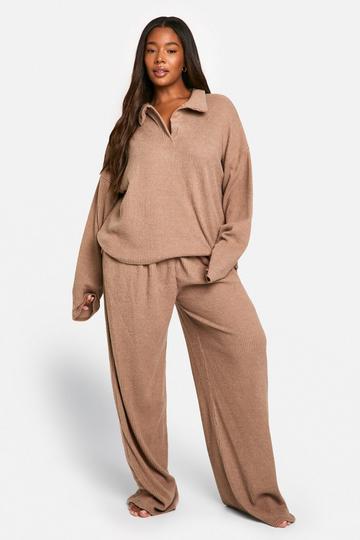 Plus Zachte Geribbelde Top Met Kraag En Broek Lounge Set mocha