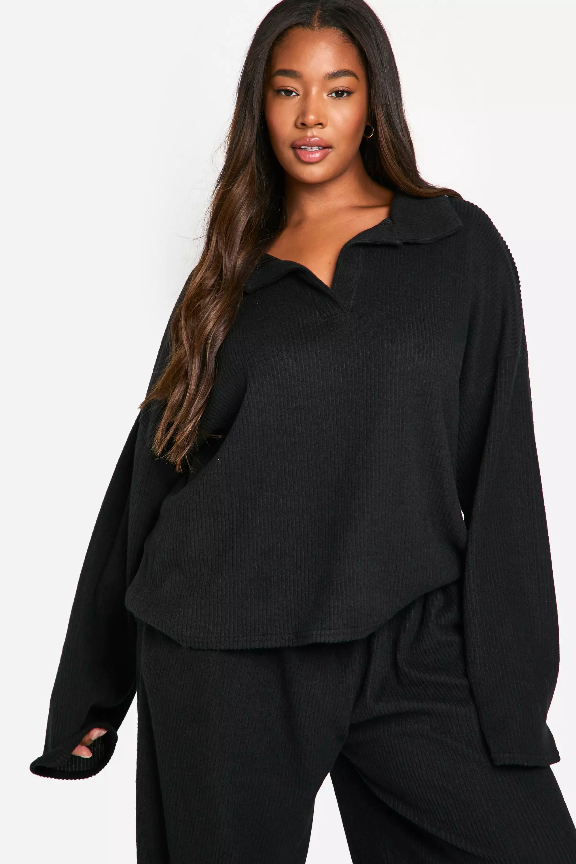 Black Plus Soft Rib Collared Top & Trouser Lounge Set صورة بديلة