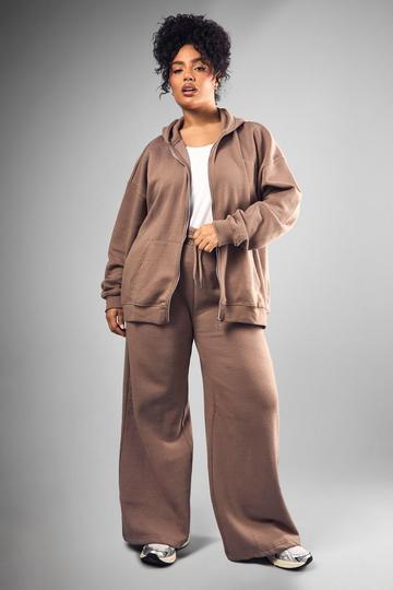 Plus Dsgn Studio Embroidered Wide Leg Jogger mocha