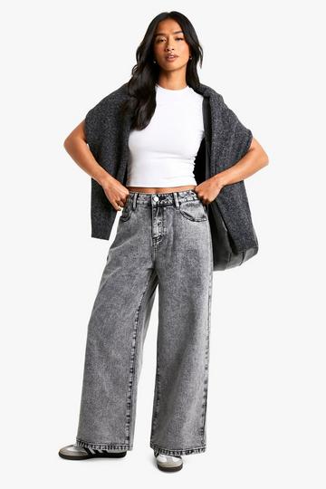 Petite 26 Inch Basic Wide Leg Jean grey