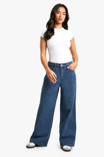 Petite 26 Inch Basic Wide Leg Jean mid blue