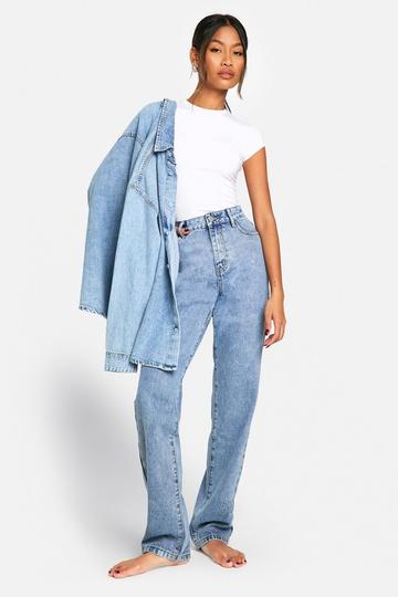 Boohoo Basics Straight Leg Jeans in Light Blue light blue