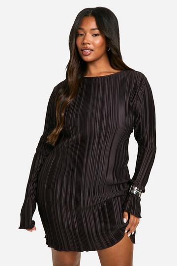 Plus Plisse Cowl Back Shift Dress chocolate