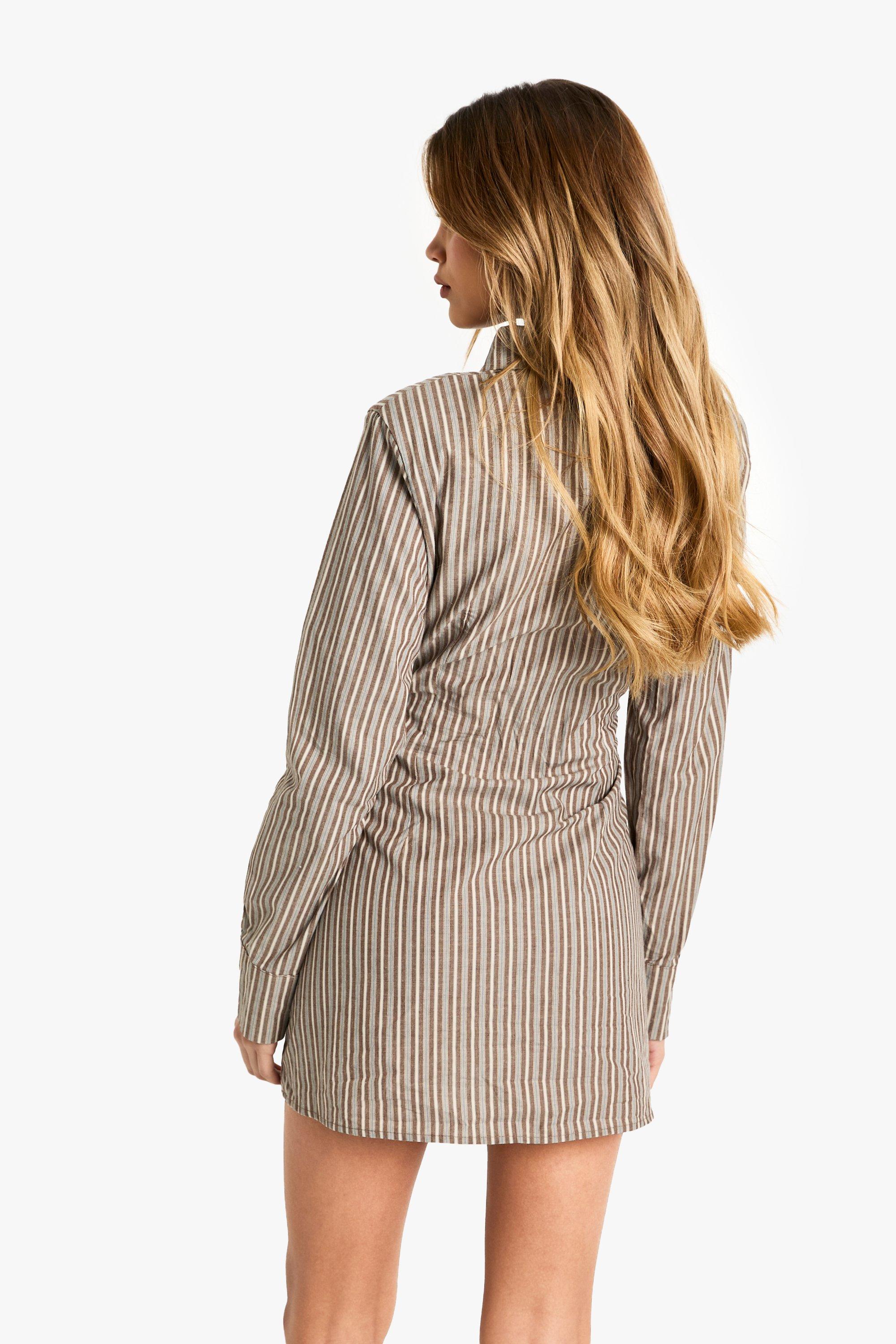 Getailleerde Blouse Jurk Met Geplooide Taille