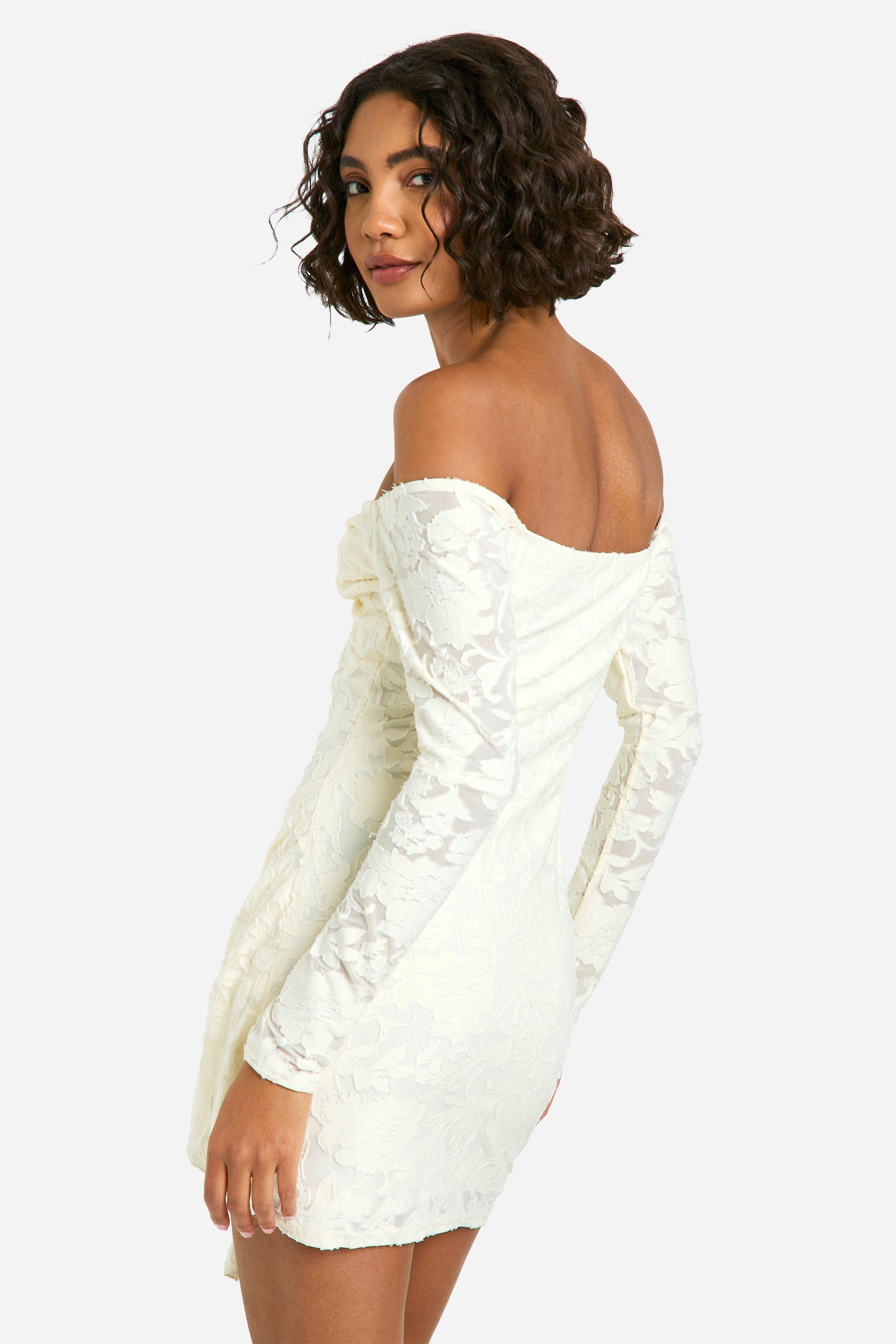 Tall Robe courte torsadee a col bateau