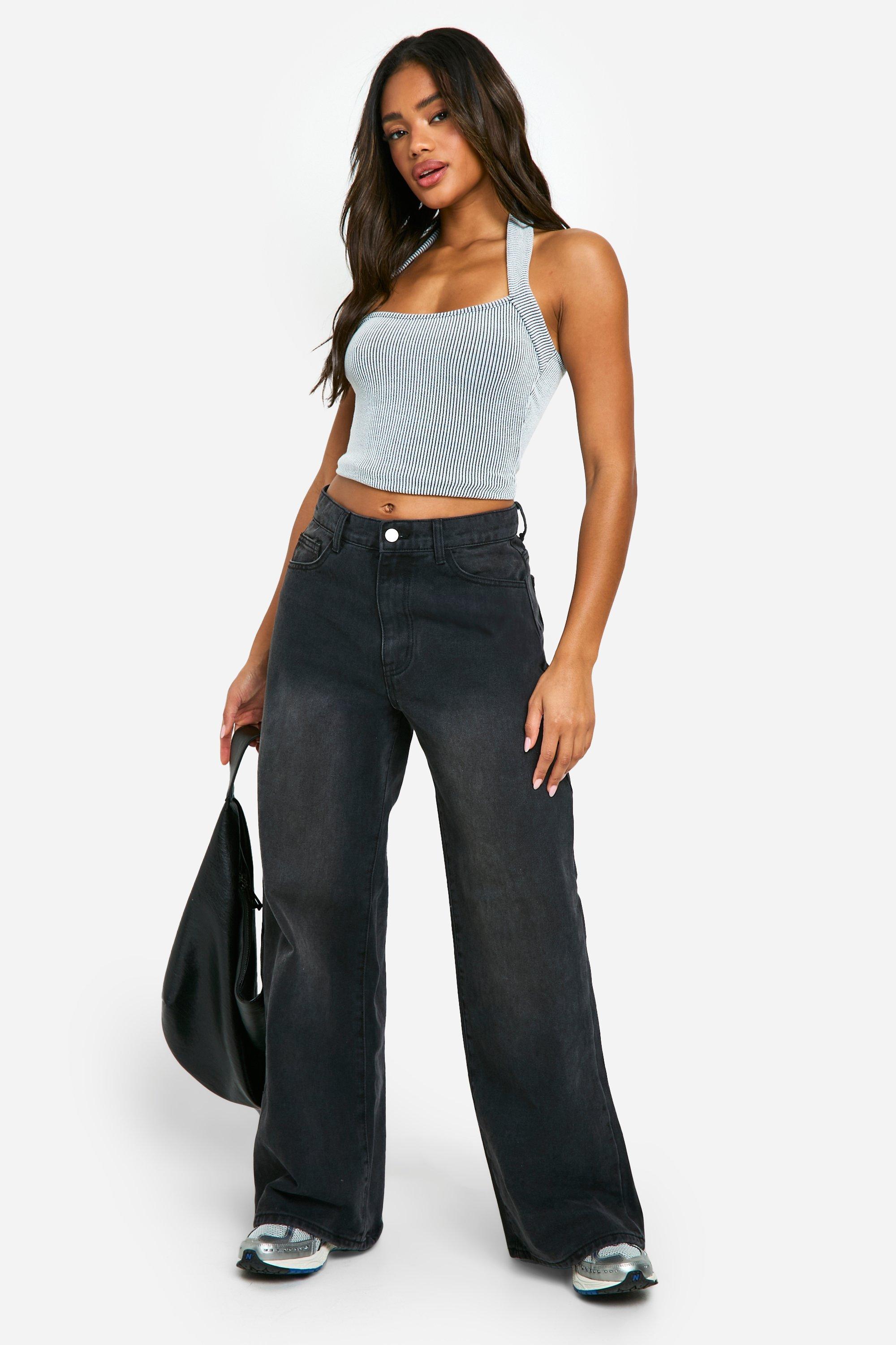 Ribbed Halter Neck Top boohoo