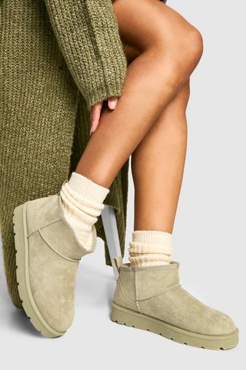 Ultra Mini Faux Fur Lined Boots pistachio