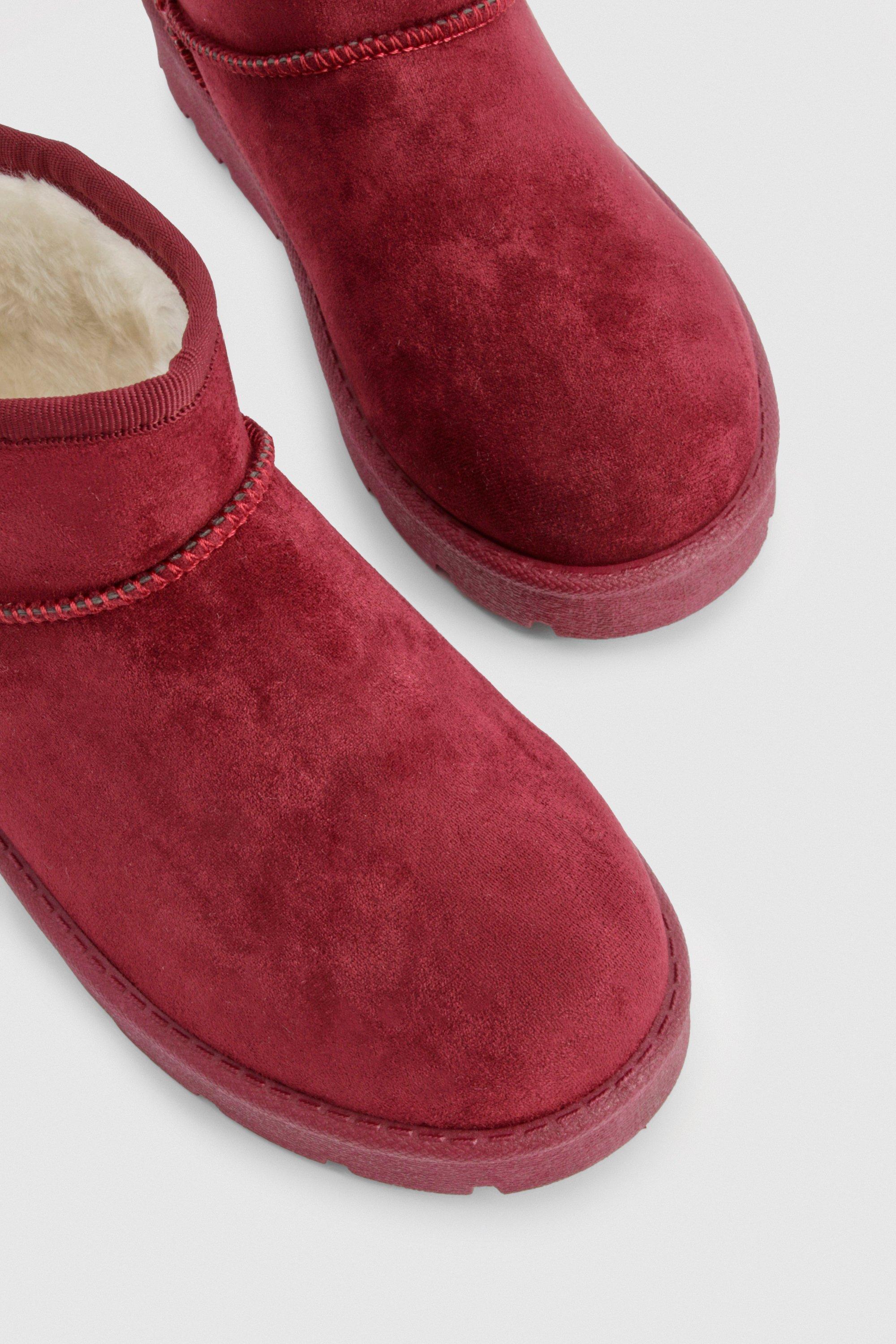Red fur lined boots deals