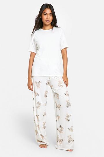 Zachte Beren Print Pyjama Set Met Broek En Knoop Detail cream